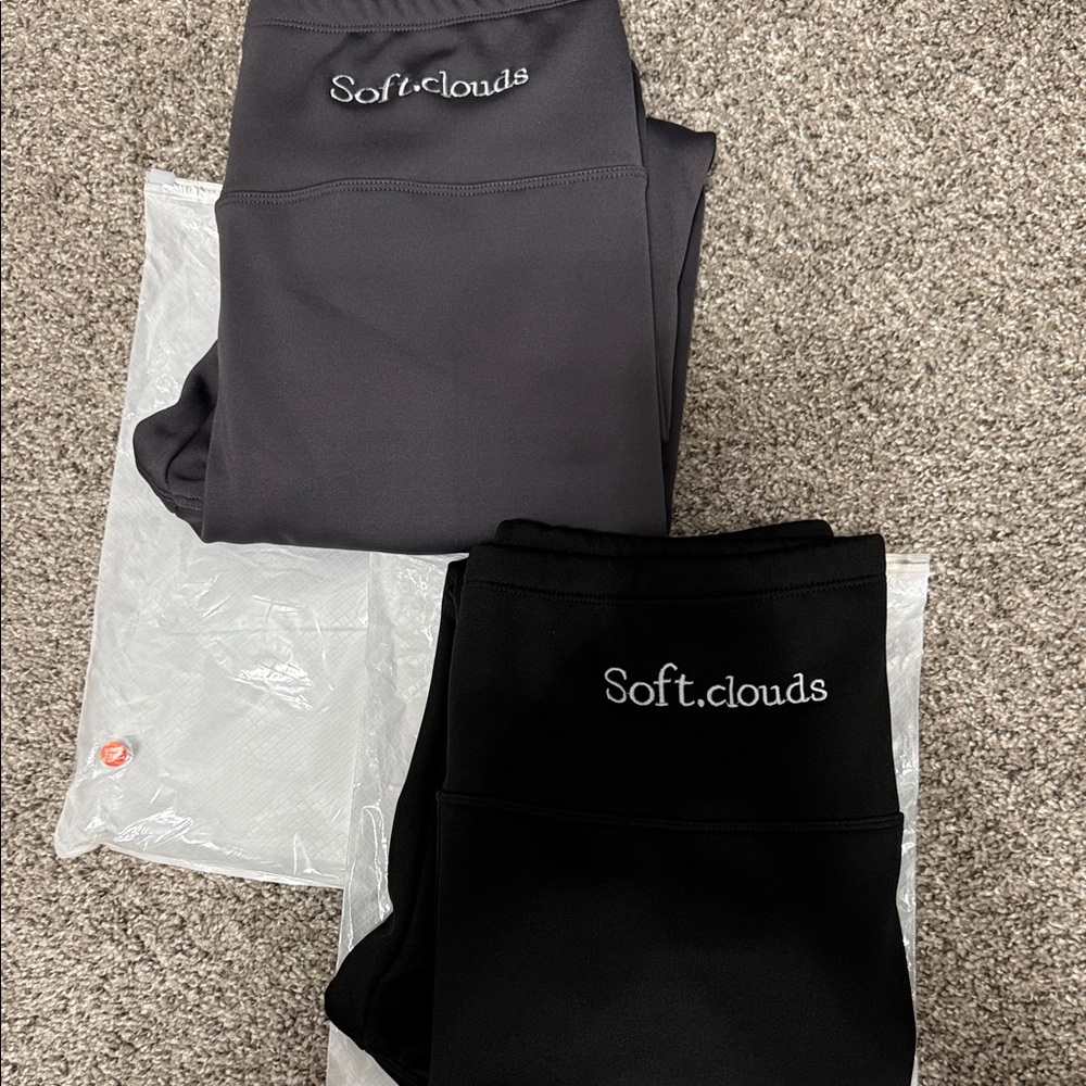 High-Rise Leggings - Black and Grey